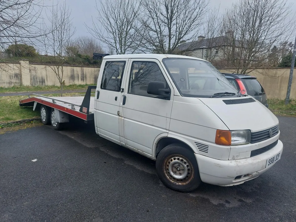 Volkswagen car  Transporter - Image 3