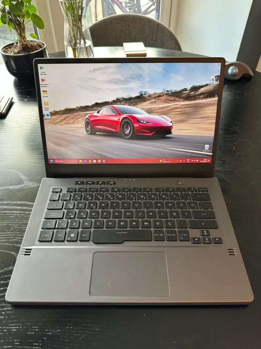 Asus Zephyrus GA401II - Image 1