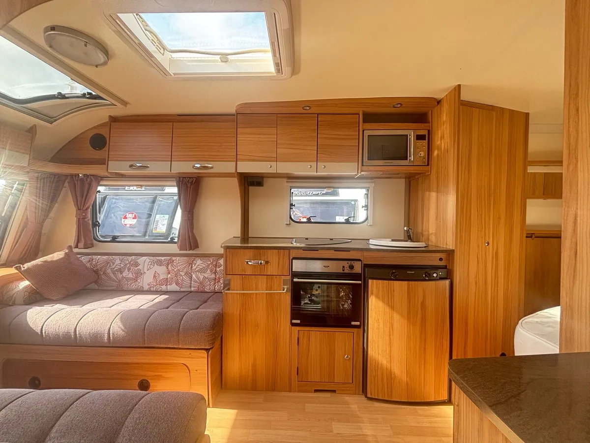2015 Bailey pursuit 530/4 - Image 4