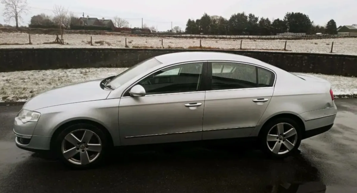 Volkswagen Passat 2010 - Low Miles - Fresh NCT - Image 2