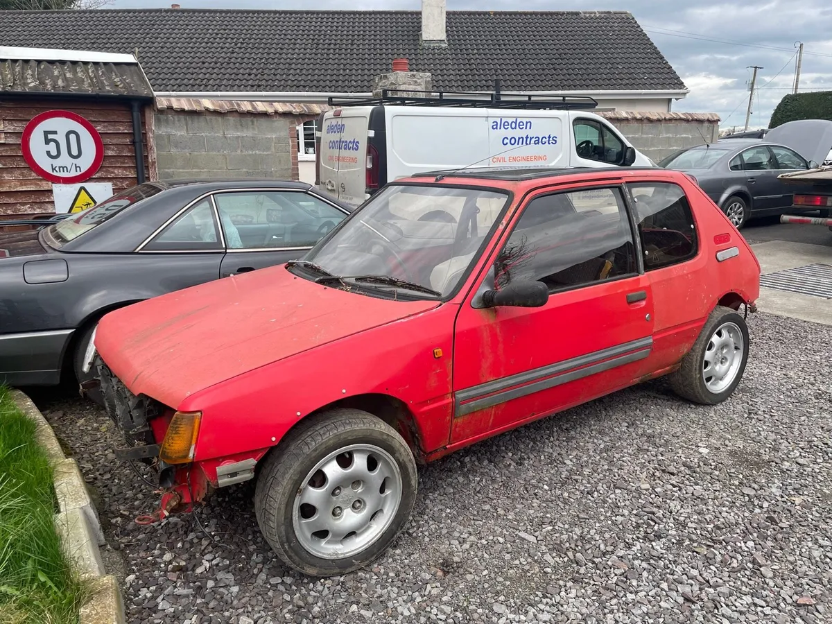 Peugeot 205 1.6 grip - Image 4