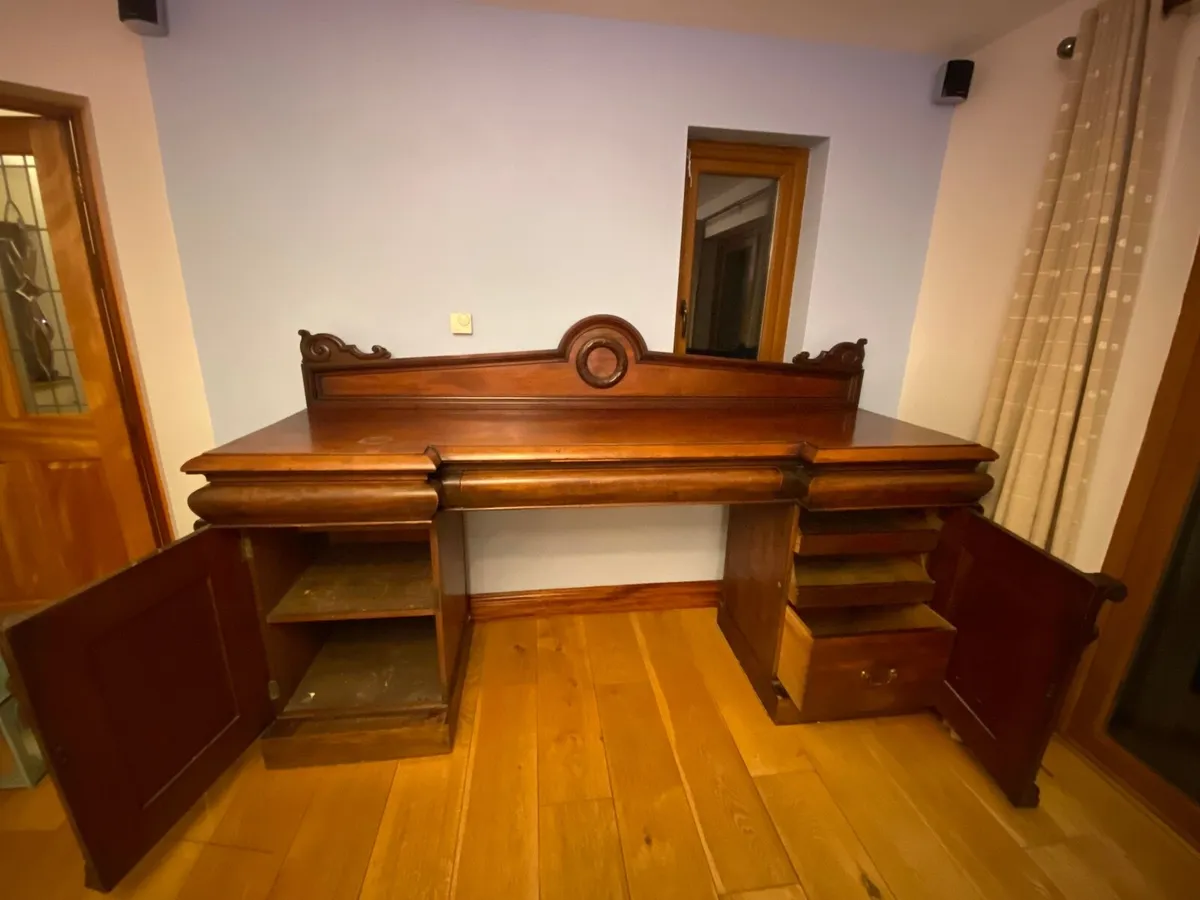 Mahogany sideboard - Image 3