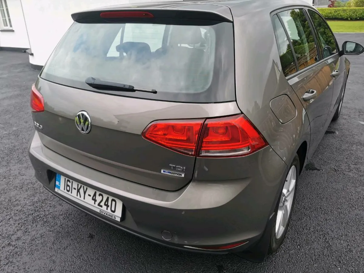 2016 Volkswagen Golf 1.6 TDI BLUE MOTION TRENDLINE - Image 3