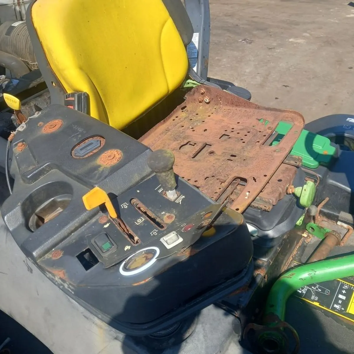 mower - Image 2
