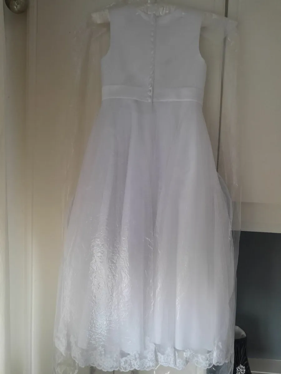 Communion dress - Image 3