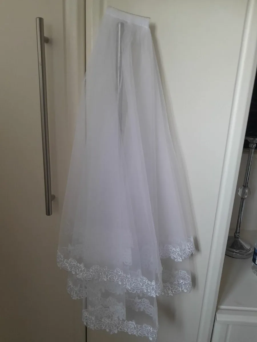 Communion dress - Image 4