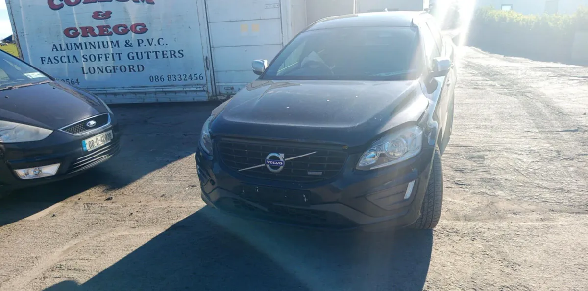 2016 VOLVO XC60 2.0 DIESEL FOR BREAKING! - Image 1