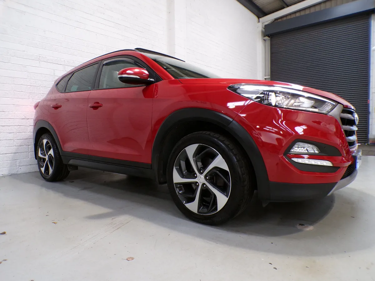 *ONLY 59,000 MILES*HYUNDAI TUCSON PREMIUM EDITION* - Image 4