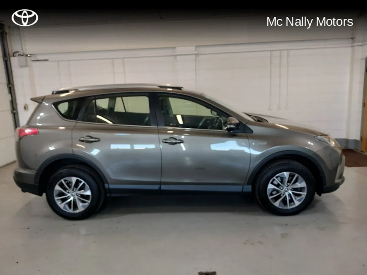 Toyota Rav4 Hybrid Lunasport 2WD - Image 3