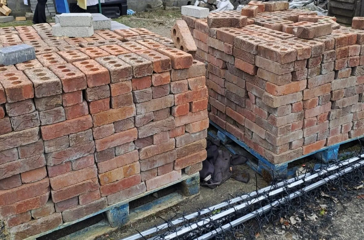 Northumberland dark blend brick - Image 2