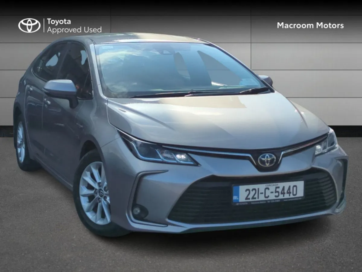 Toyota Corolla HYB Luna Saloon 4DR Auto - Image 1