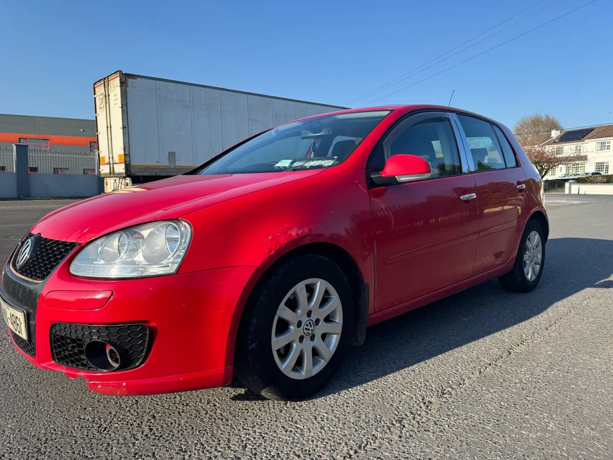 Volkswagen Golf,1.4 petrol - Image 1