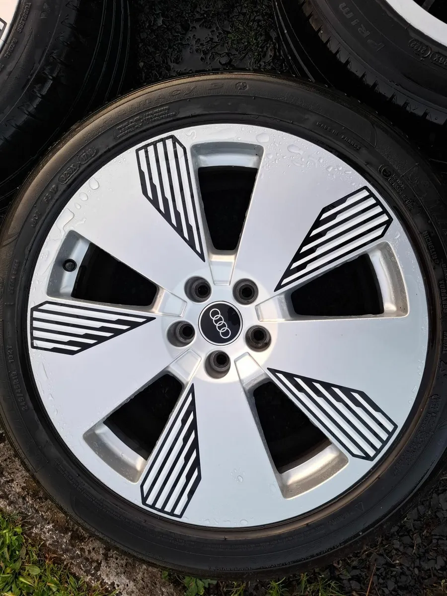 19" Genuine Audi A6 S Line Alloys with tyres - Image 3