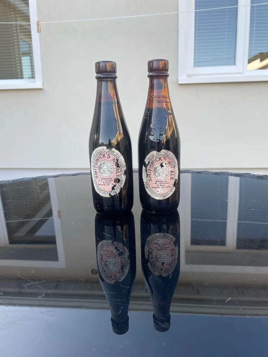 Pair of old Smithwicks 1/2 Pint Bottles - FULL - Image 2