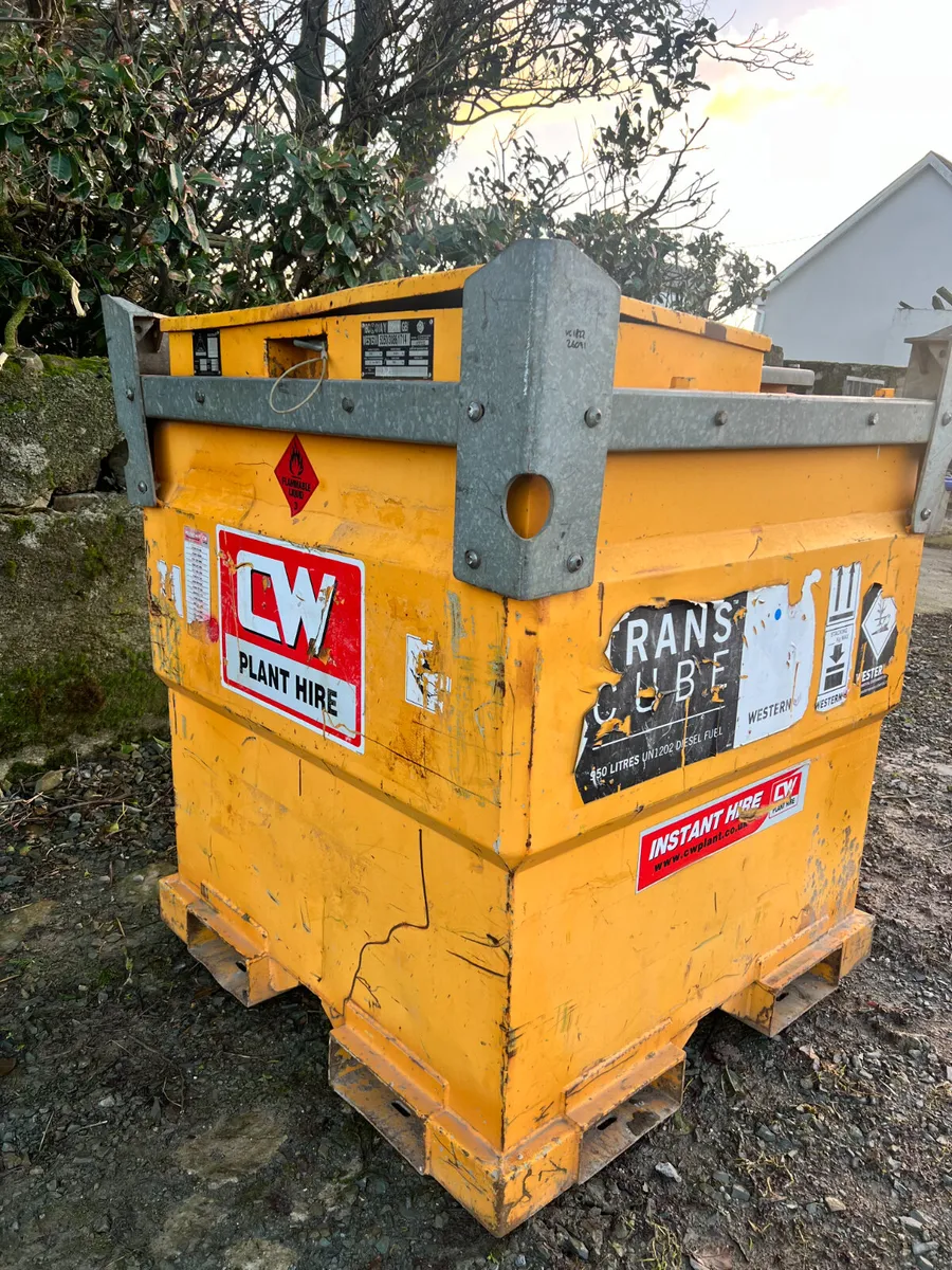 1000L Western Bunded Fuel Cubes - Image 2
