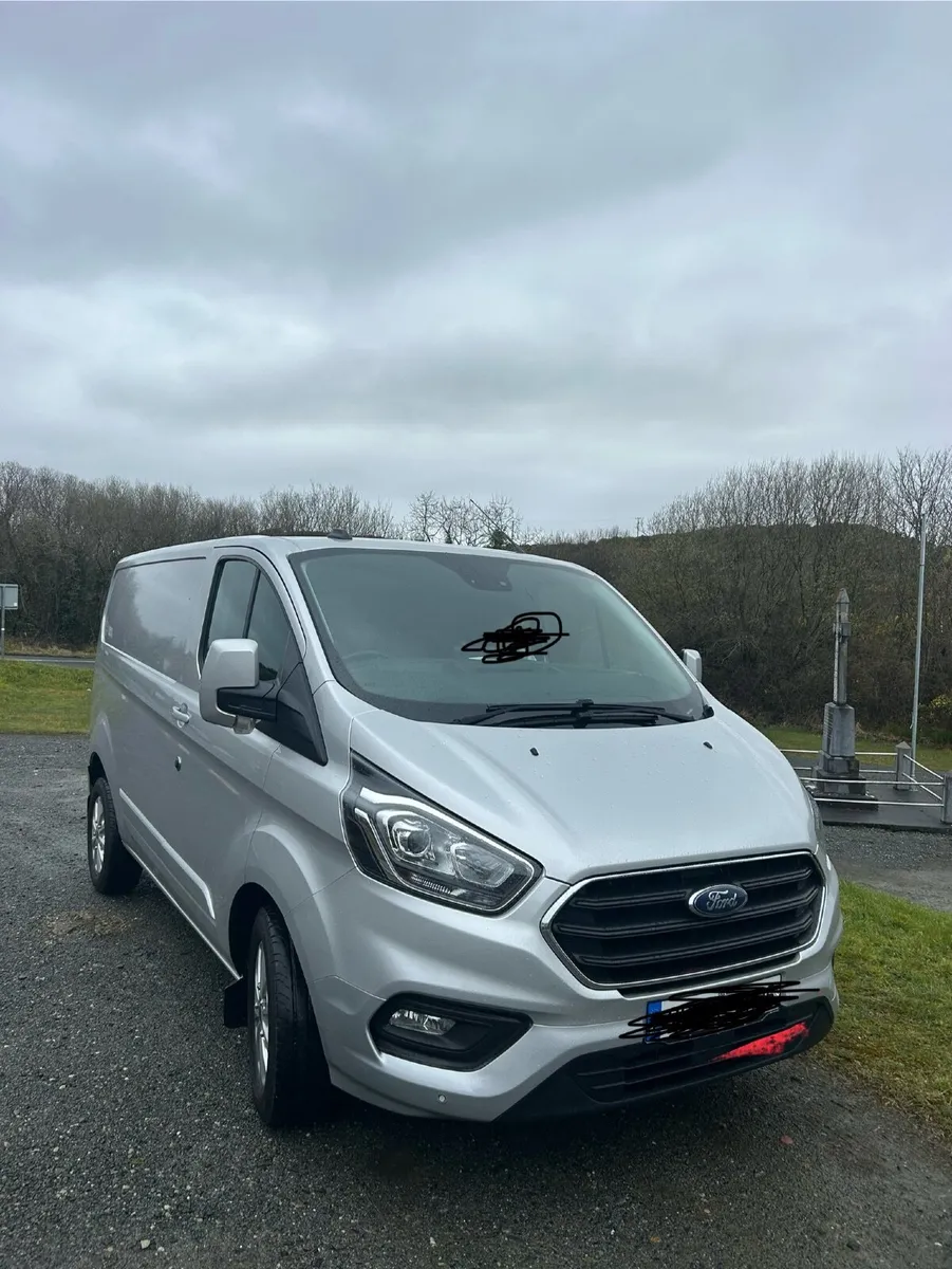 Ford Transit Custom 2022 - Image 1