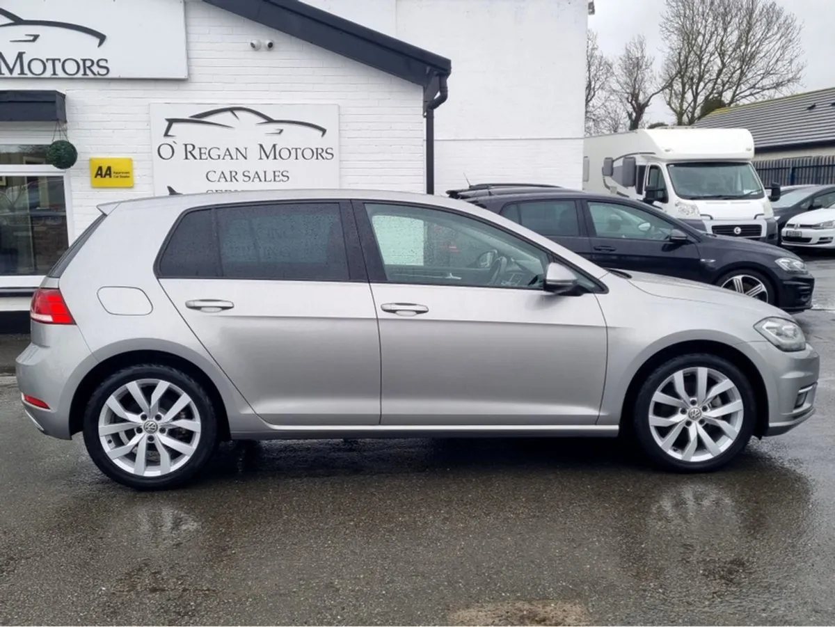 Volkswagen Golf 1.4 TSI 140 BHP Highline Auto - Image 2