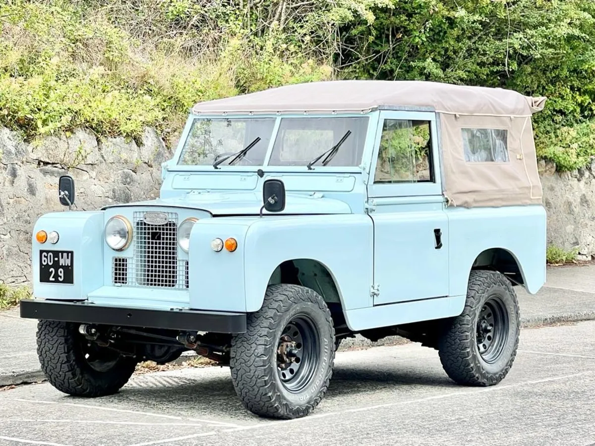 Landrover defender - Image 1