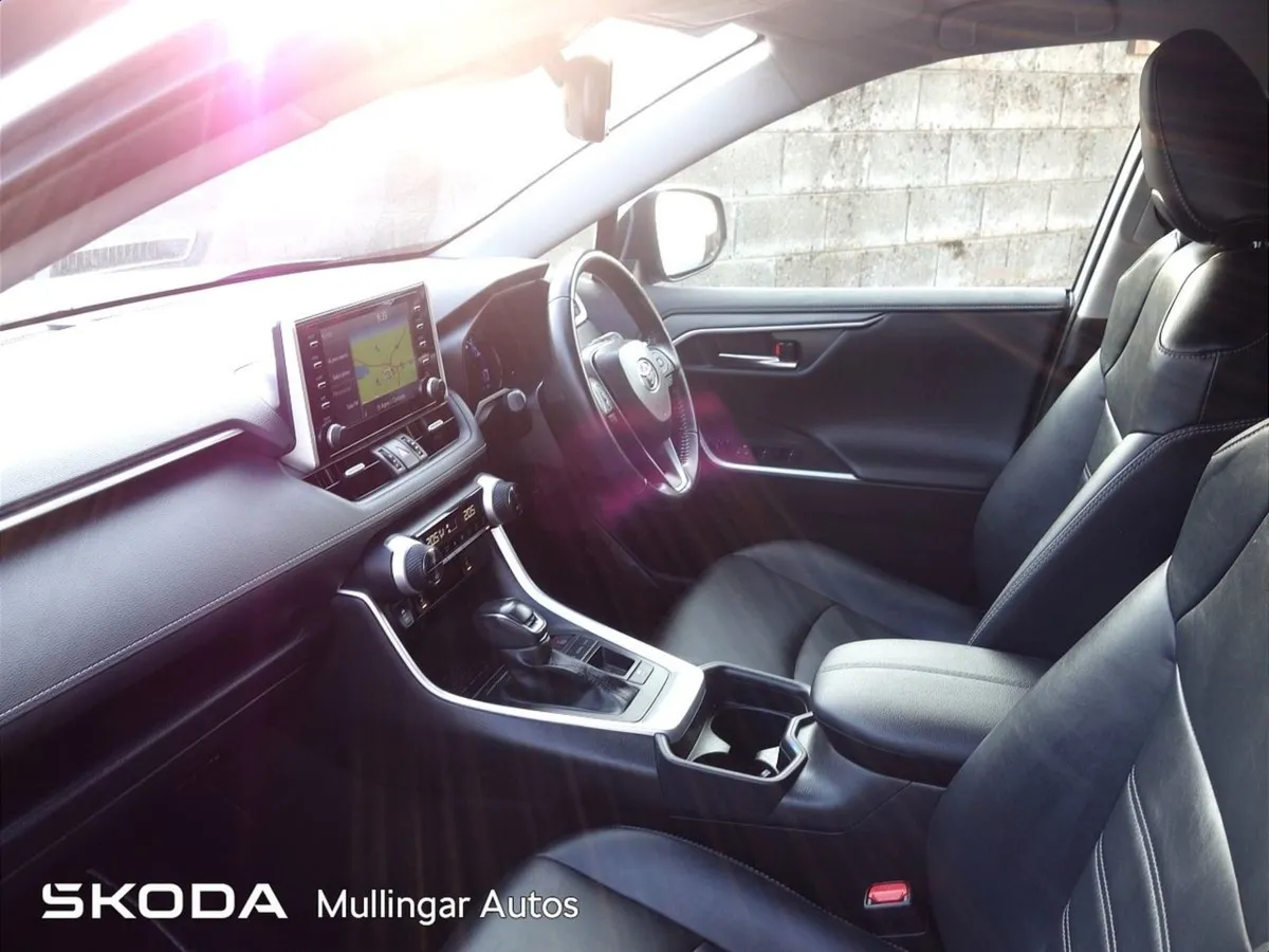 Toyota Rav4 2.5 Hybrid Sol 2WD - Image 4