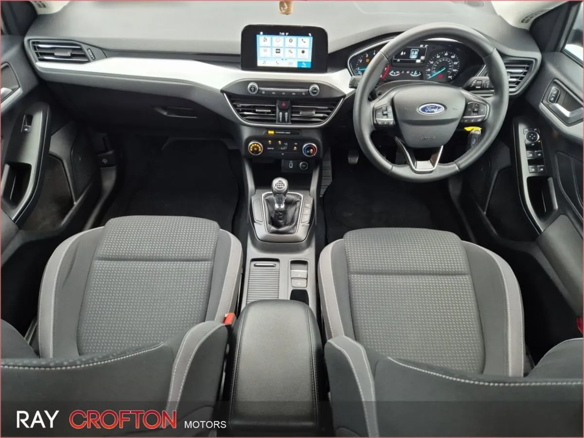 Ford Focus 1.0 Ecoboost 125PS Zetec - Image 4
