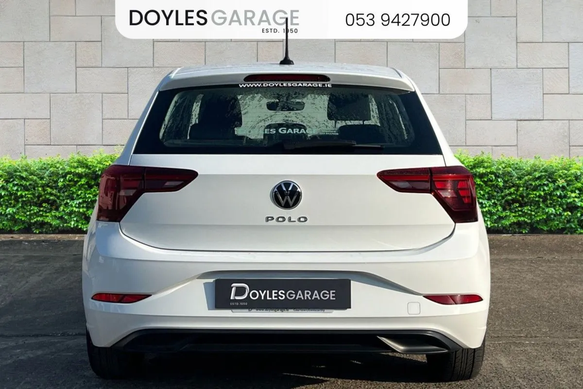 Volkswagen Polo Life 1.0 TSi Petrol 95bhp - Image 2