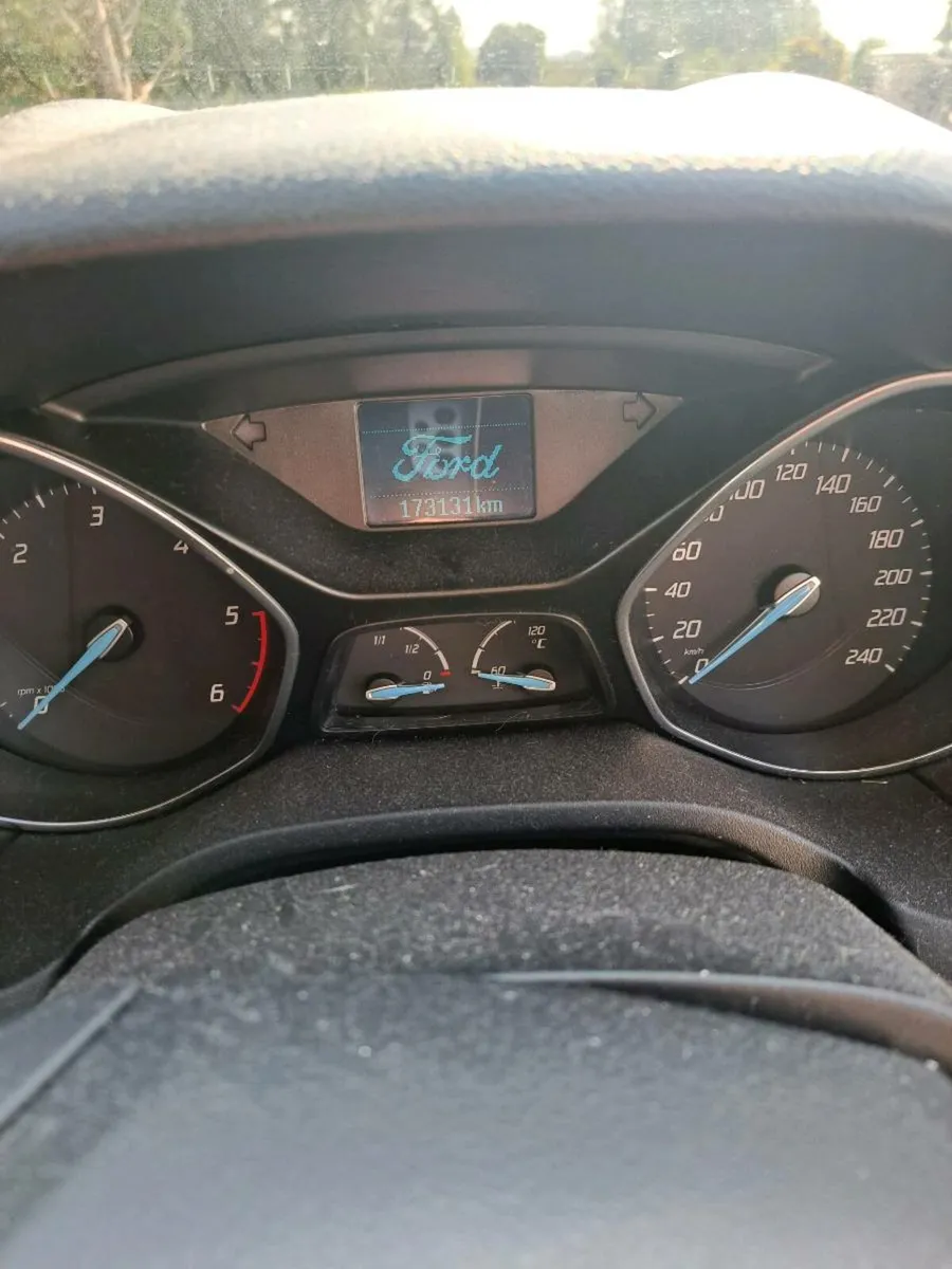 Ford focus - Image 4