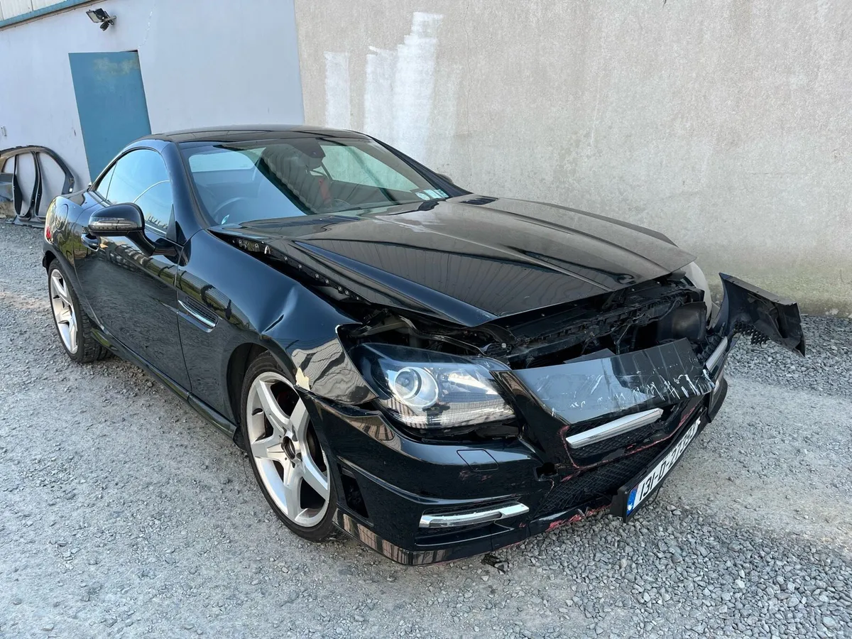 2013 Mercedes Slk convertible AMG 2.1 die low km - Image 4