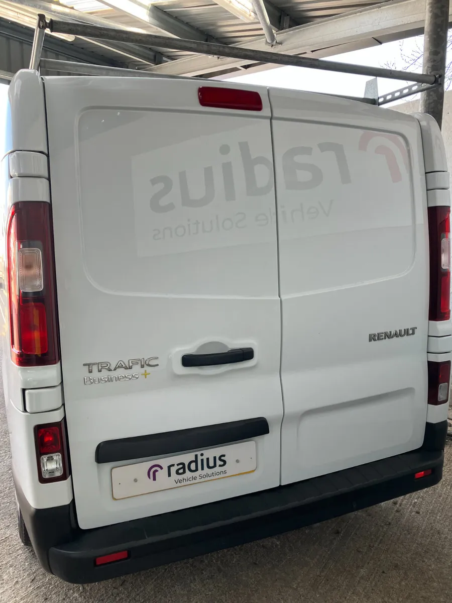 Renault Trafic 2021 - Image 4