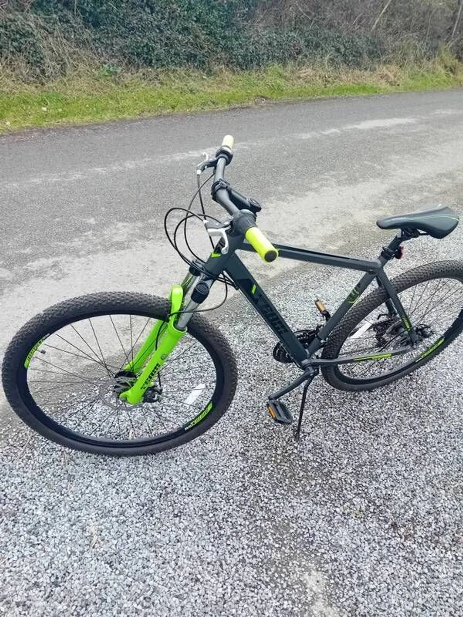 Mounatin Bike - Image 3