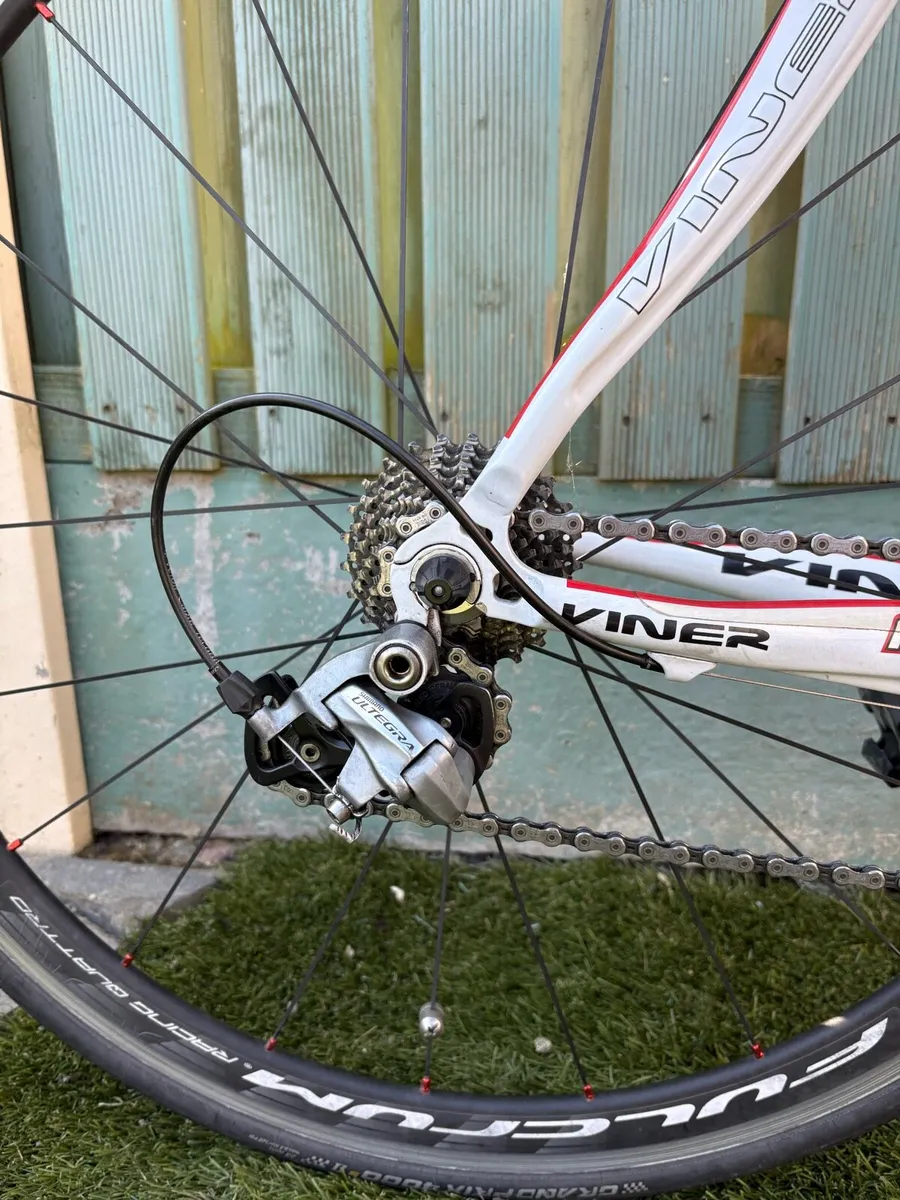 Road Bike - Image 4