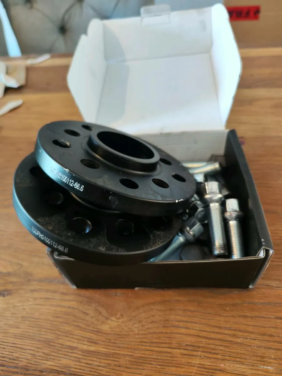 Spacers - Image 1