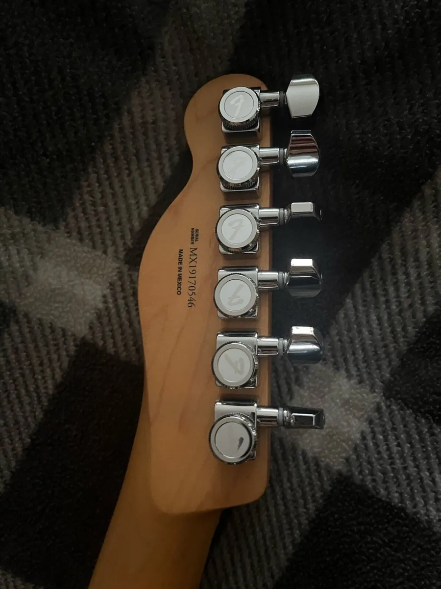 2022 Fender Player Telecaster Tidepool. Like New. - Image 4
