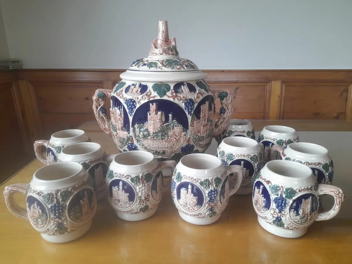 Antique punch bowl set - Image 1