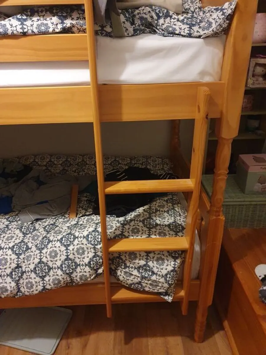 bunk bed - children s - Image 1