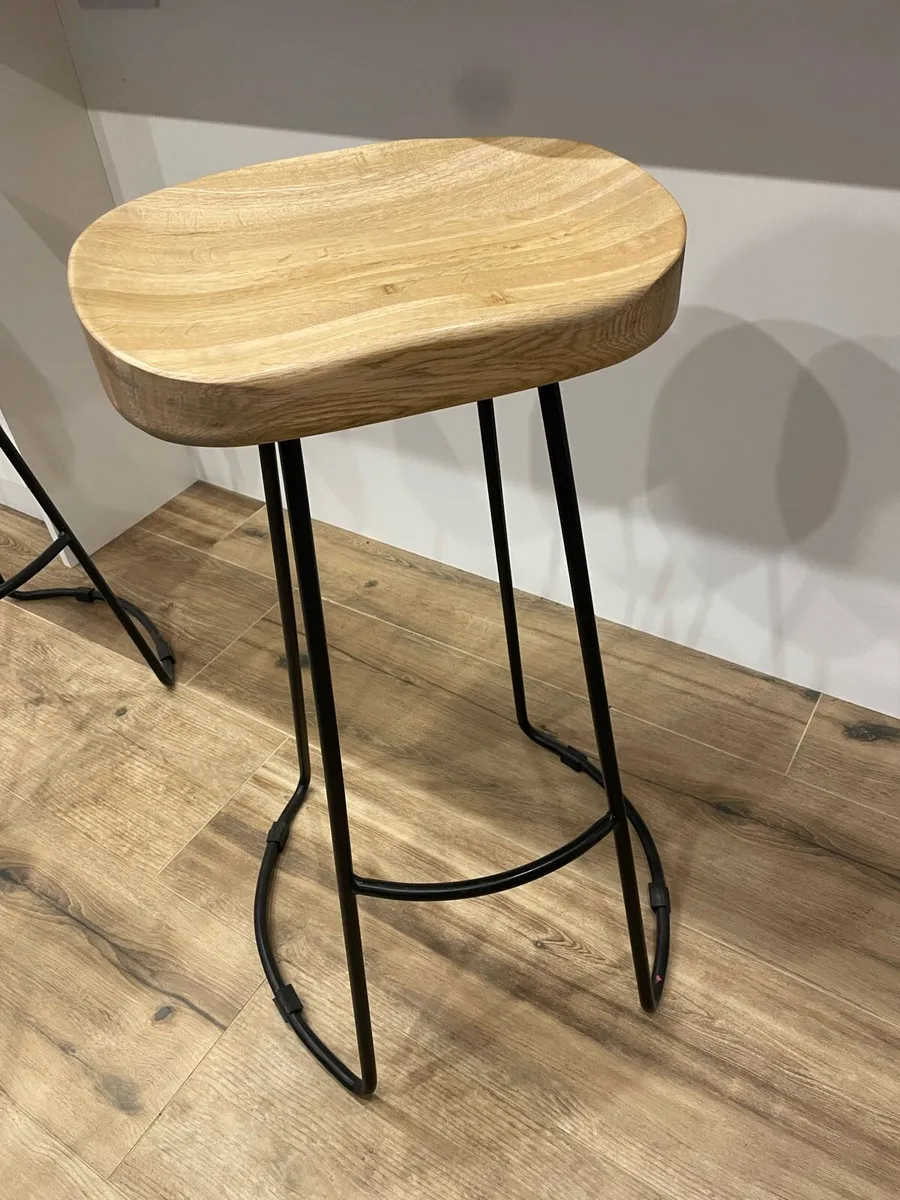 Oak bar stools for kitchen island (4) - Image 1