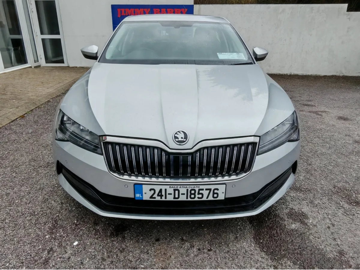 SKODA SUPERB AMBITION 2.0 TDI 150HP - Image 4