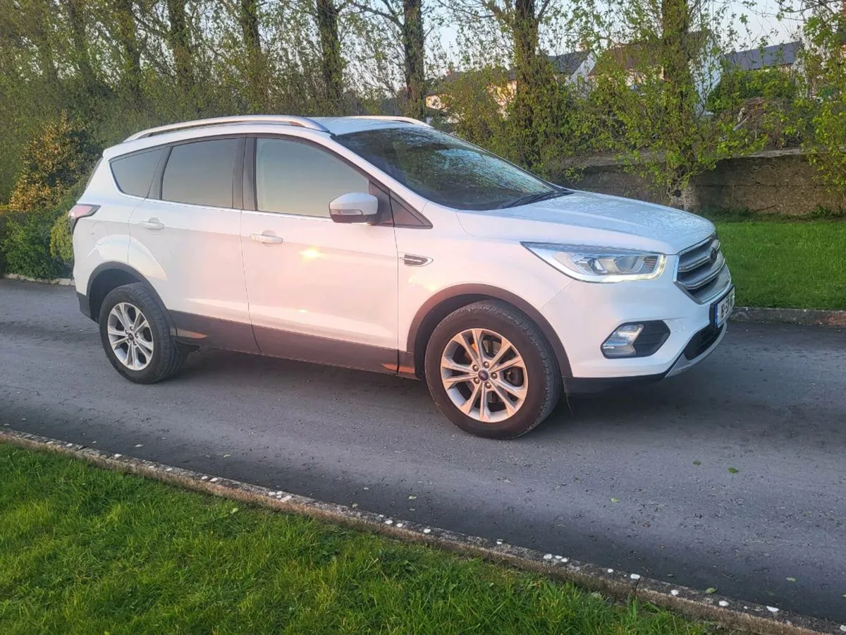 FORD KUGA TITANIUM 1.5 DIESEL AUTOMATIC - Image 1