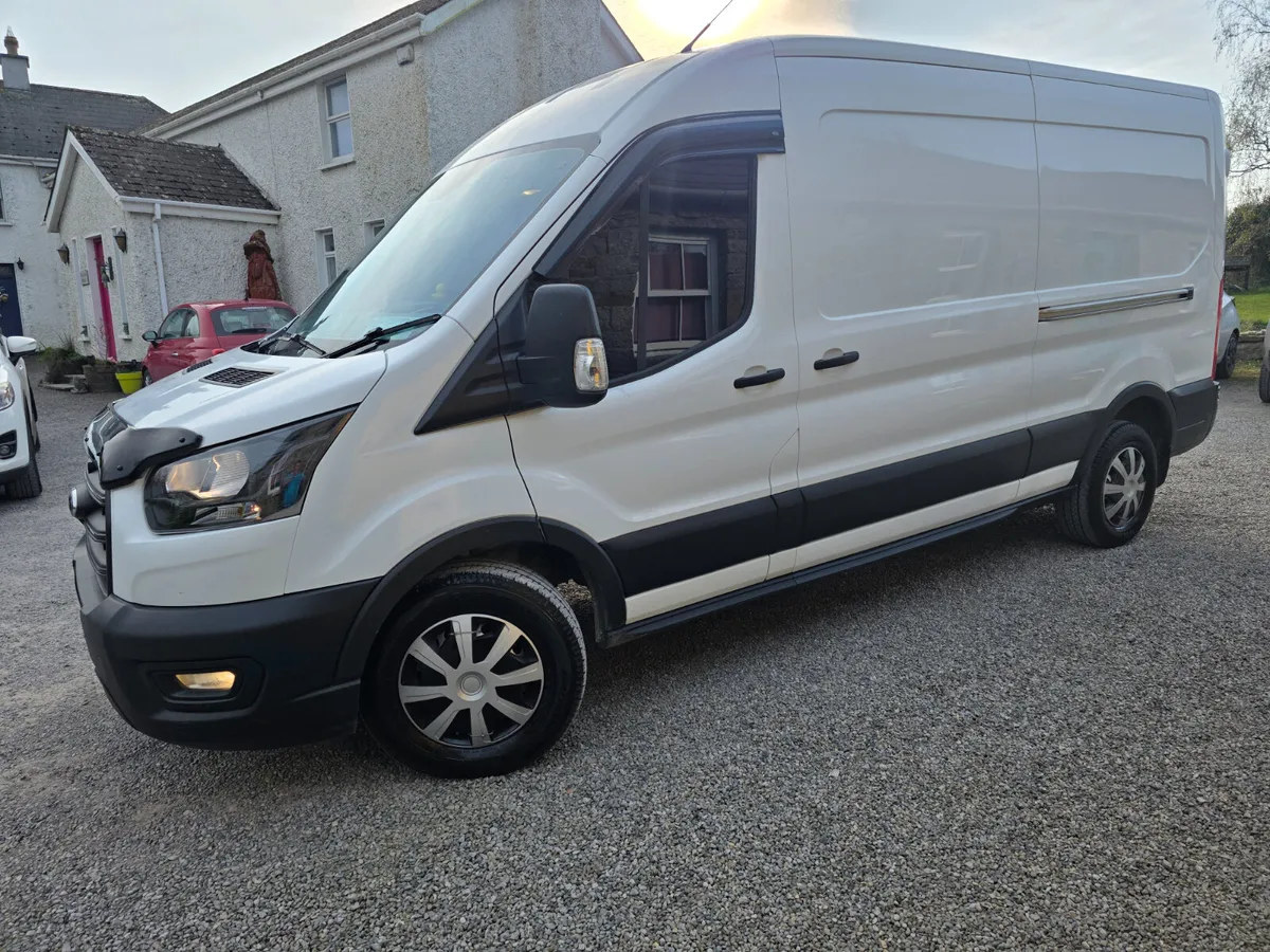 Ford Transit 2021 - Image 3