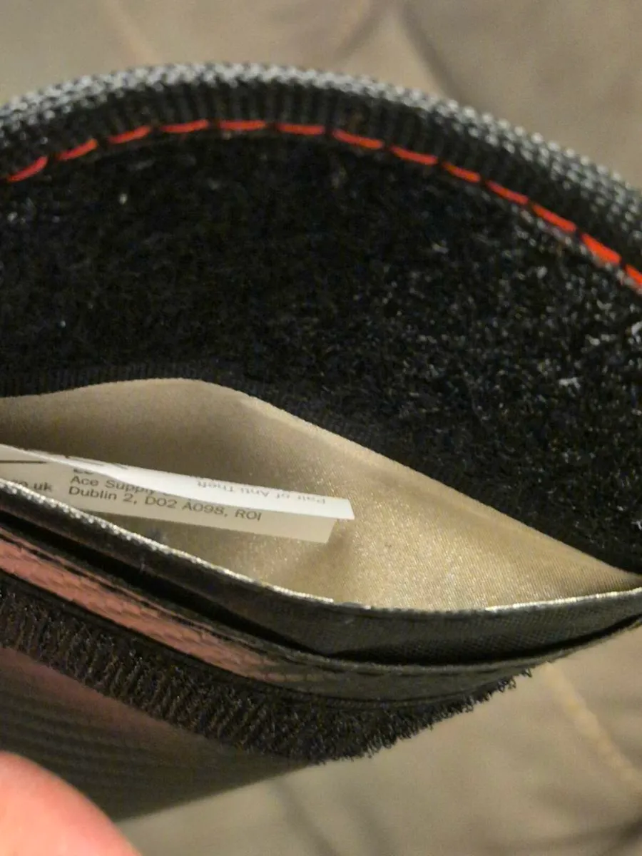 Faraday Car Key Case - Image 4