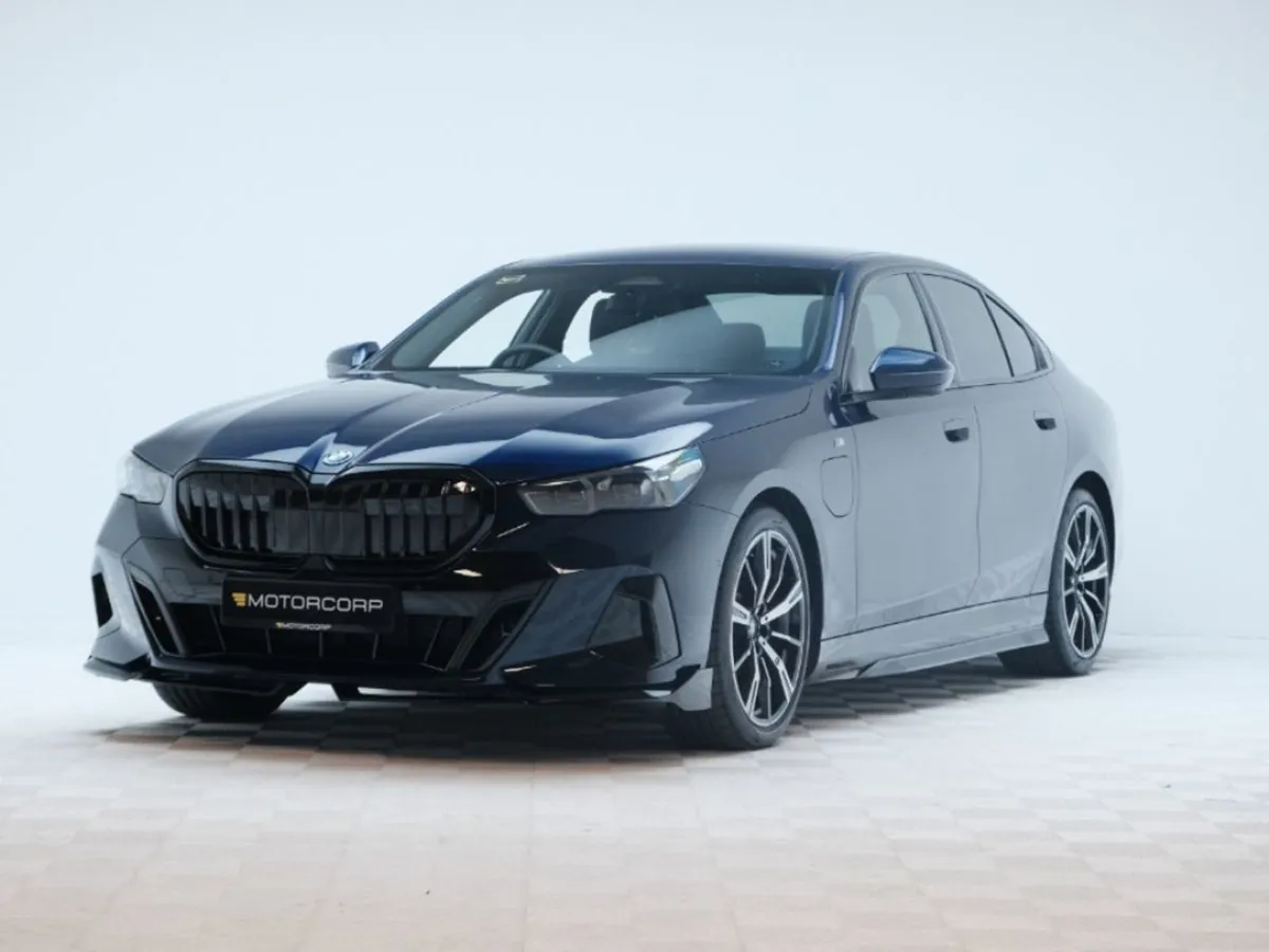 BMW 5 Series 530E M Sport - Image 3