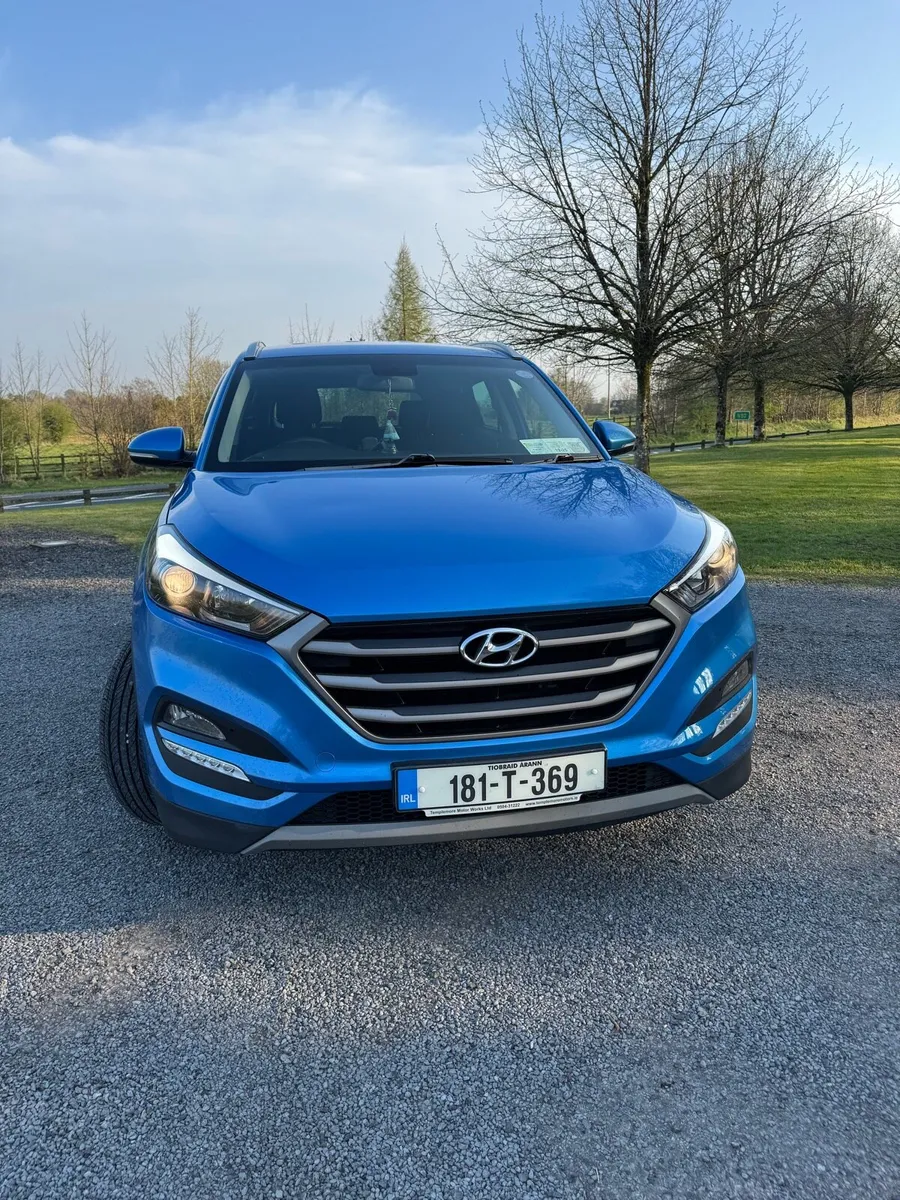 Car - Image 1