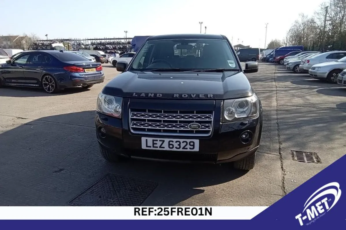 2007 LAND ROVER FREELANDER BREAKING FOR PARTS - Image 1