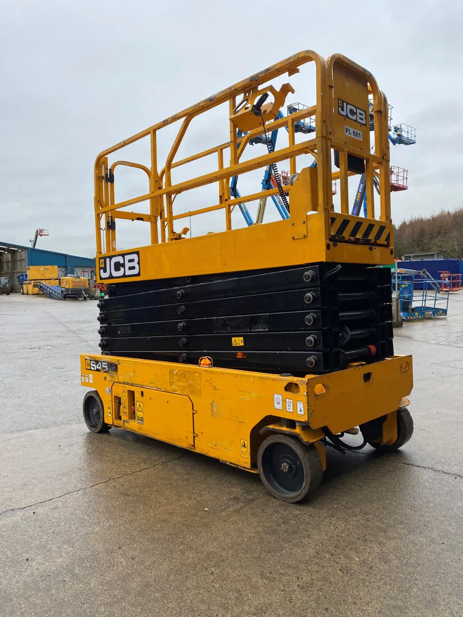 2018 JCB S4550E ELECTRIC SCISSOR LIFT - Image 2