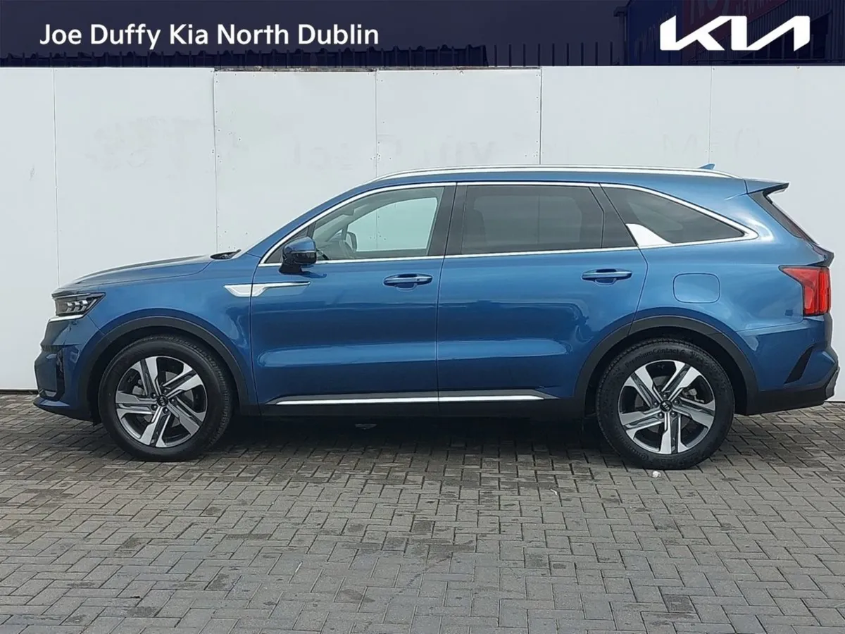 Kia Sorento Phev Plug IN Hybrid  K4 Highest Spec - Image 4