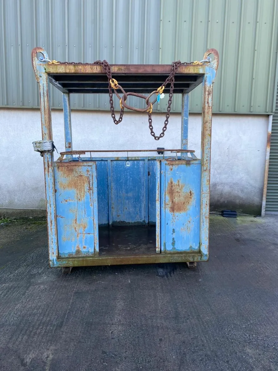 Man Lift Basket - Image 1