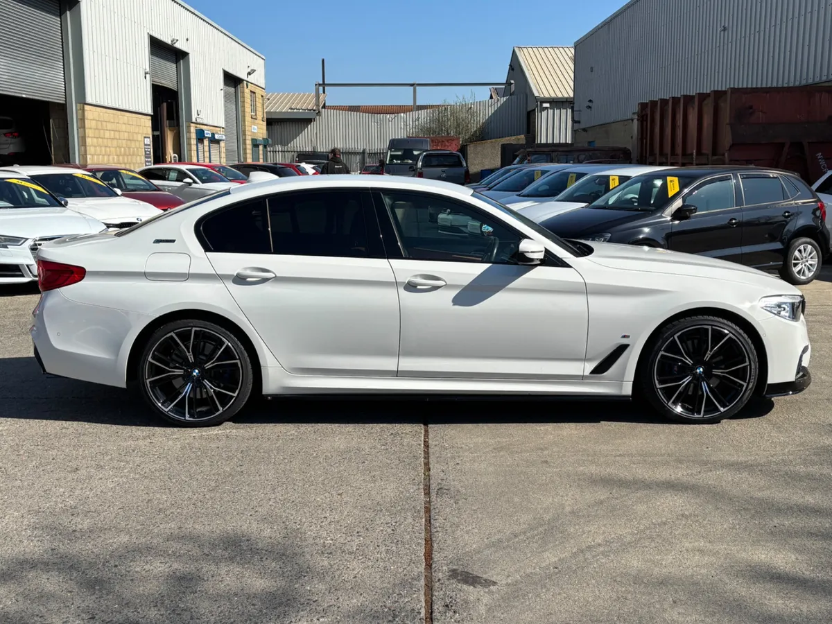 BMW 530E PLUG-IN HYBRID G30 M-SPORT 4DR AUTO - Image 3