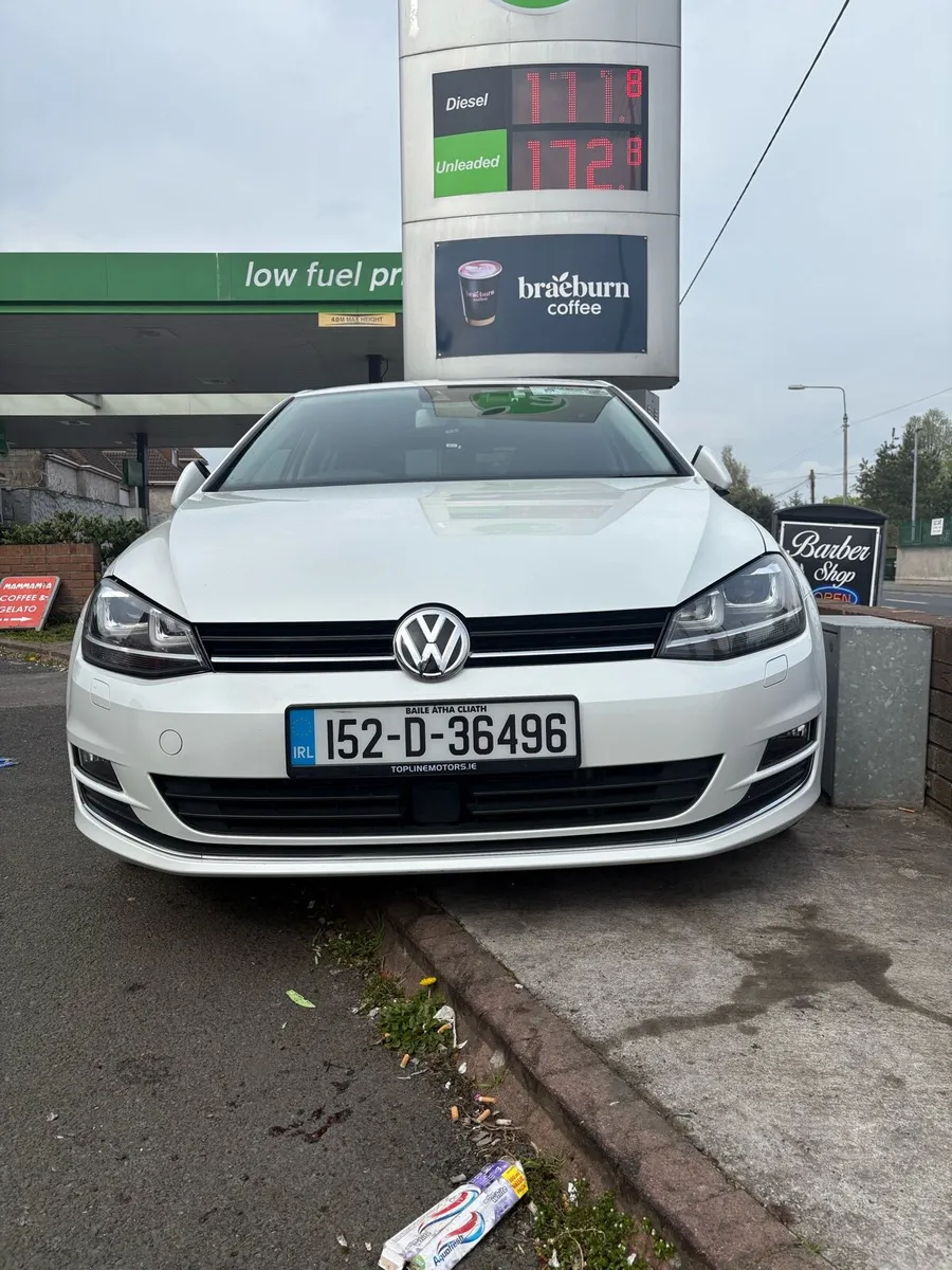 2015 VW GOLF automatic - Image 2