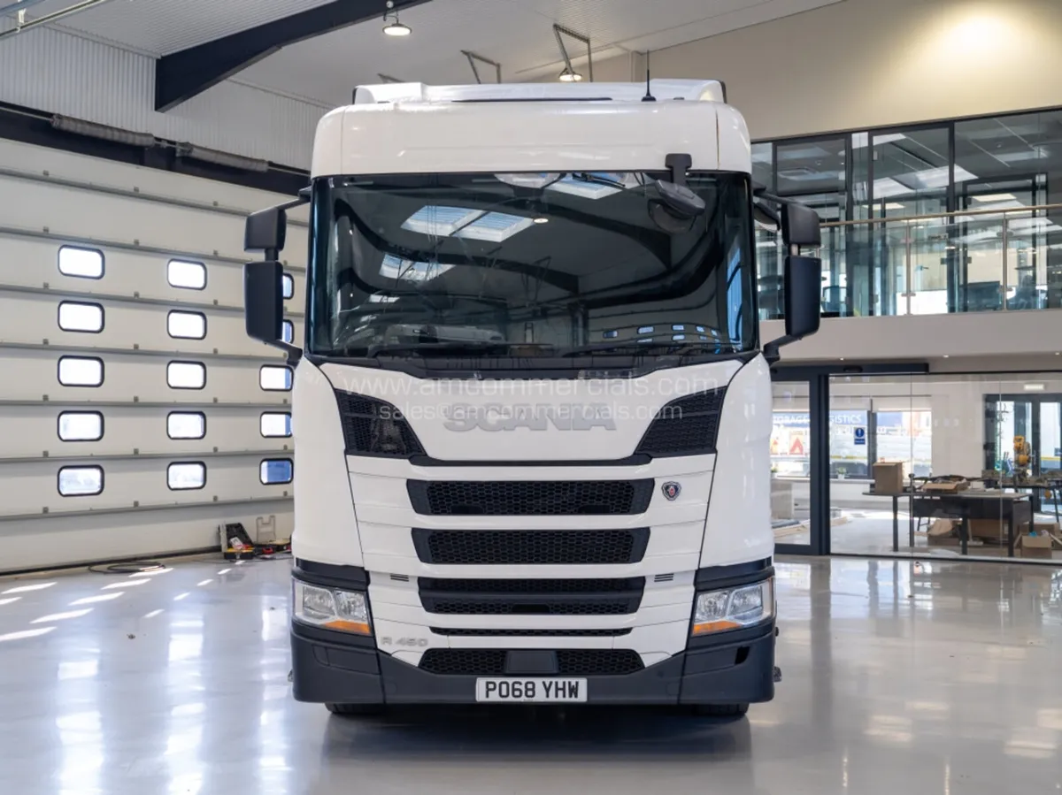 2018 (68) SCANIA R450 NORMAL CAB 6X2 MIDLIFT - Image 2