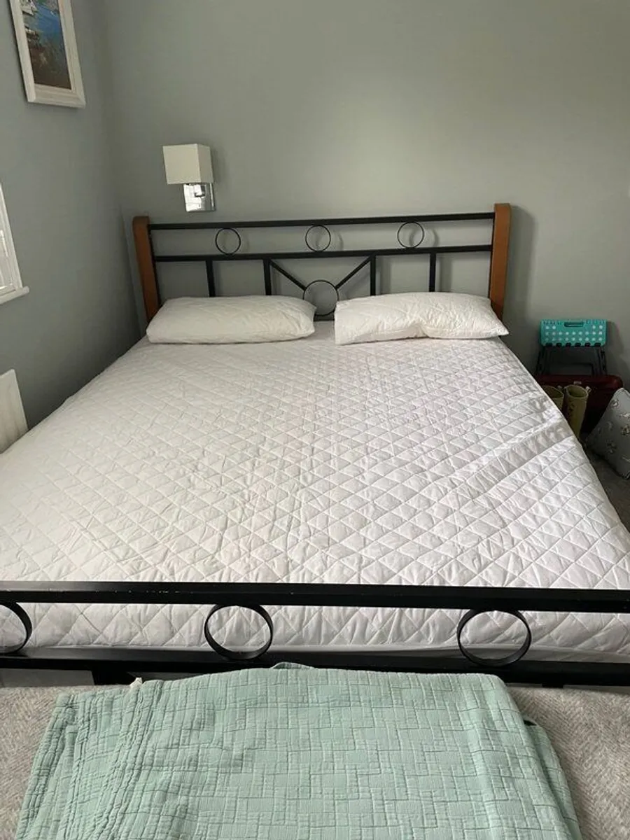 Bed 5ft - Image 3
