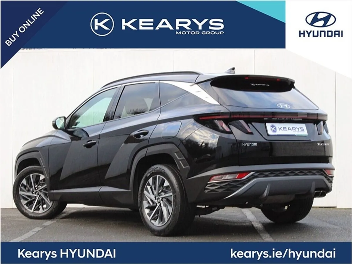 Hyundai Tucson 2WD Executive Plus - Image 2